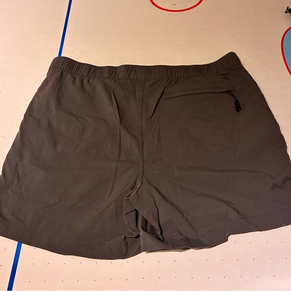 WIND RIVER dark Grey Shorts - Picture 2 of 3